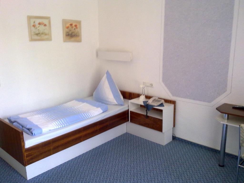 Hotel Diana Garni Bad Bertrich Værelse billede