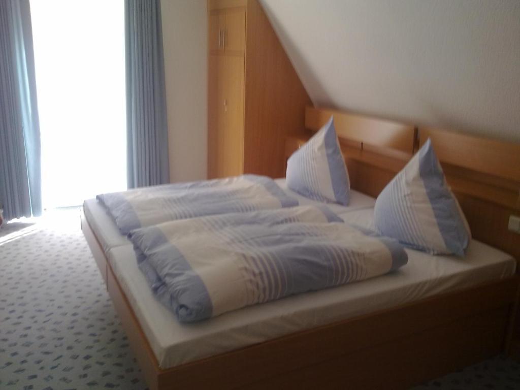 Hotel Diana Garni Bad Bertrich Værelse billede