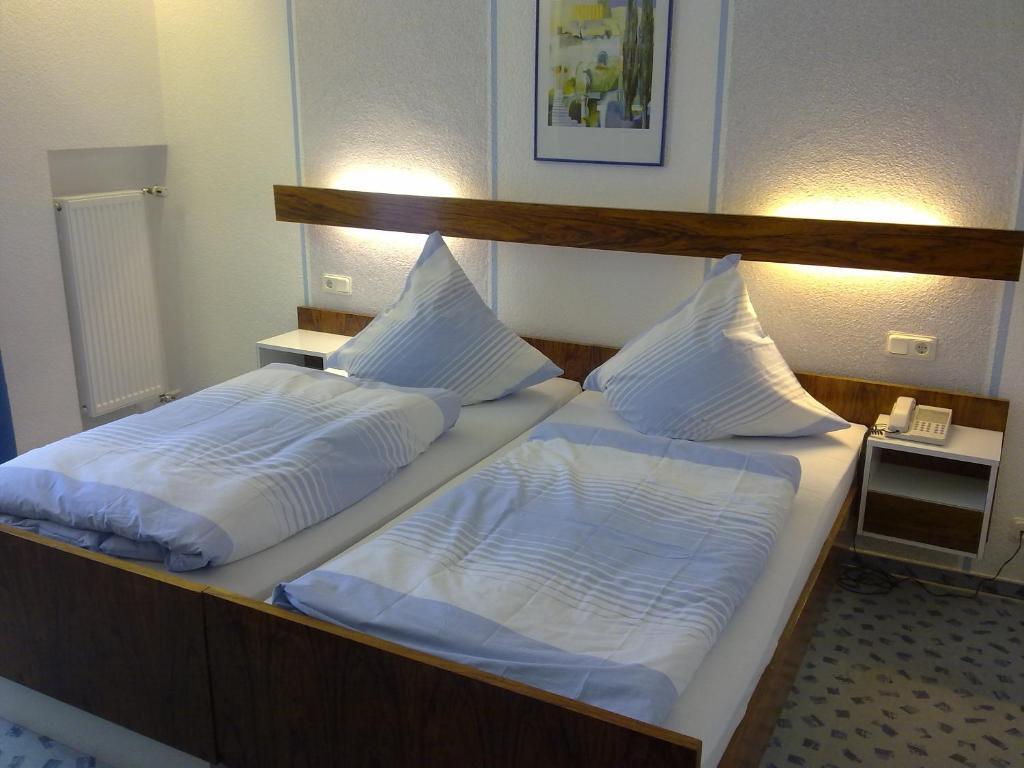 Hotel Diana Garni Bad Bertrich Værelse billede